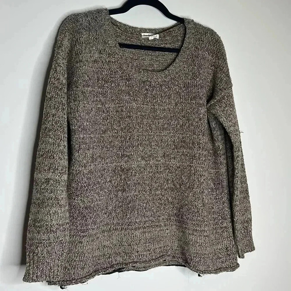 Hem & Thread Brown Sweater - Picture 2 of 6